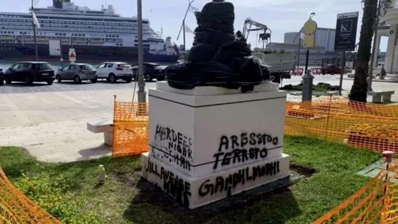 mahatma gandhi statue vandalised in italy, mahatma gandhi, italy