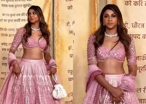 Who is Bollywood stars beautiful yoga teacher, Who is Anshuka, Who is Yoga Teacher Anshuka