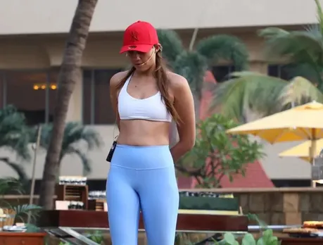 Who is Bollywood stars beautiful yoga teacher, Who is Anshuka, Who is Yoga Teacher Anshuka