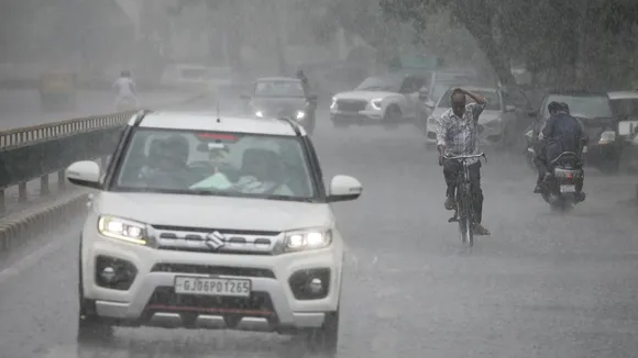 Gujarat Rain Forecast, ગુજરાત વરસાદ આગાહી : રાજ્યના આઠ જિલ્લાઓમાં પડશે અતિ ભારે વરસાદ, હવામાન વિભાગની આગાહી