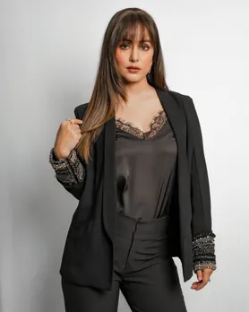 Hina Khan Breast Cancer therapy