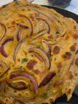 Pyaz paratha monsoon recipe