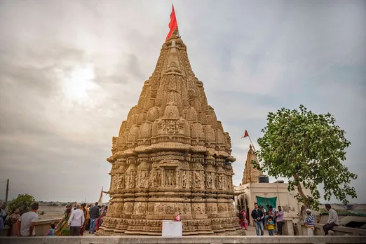 Famous Krishna Temple In Gujarat | Rukmini Temple darshan | Rukmini Temple history | Dwarkadhish Temple darsha | Dwarka darshan | Dwarkadhish Temple history | Shamlaji Temple | Ranchodrai Temple | Sudama Temple | Bhalka Teertha