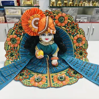 Janmashtami 2024 | જન્માષ્ટમી 2024 | લડ્ડુ ગોપાળ પૂજા વિધિ | laddu gopal ko ghar mein rakhne ke niyam | Laddu Gopal Puja vidhi | Laddu Gopal Puja Niyam | Rules To Keep Laddu Gopal | Laddu Gopal Care Tips | Laddu Gopal Bhog | laddu gopal ghare rakhvani na niyam | Janmashtami 2024 date time | Laddu Gopal dress | Laddu Gopal poshak | Laddu Gopal hidola | laddu gopal shringar set | Laddu Gopal jewelry | Laddu Gopal image