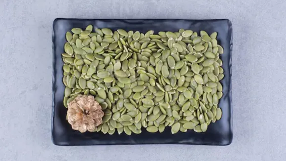 pumpkin seeds benefits | pumpkin seeds | pumpkin seeds nutrition | kaddu ke beej ke fayde | kola na bij na Fayda | how to consume pumpkin seeds | raw pumpkin seeds consume