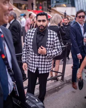 Gujju Superstar Viraj Ghelani