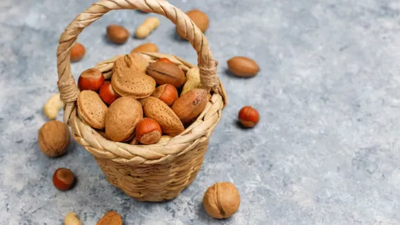 almonds | badam | health news | badam benefits | Fake almonds | asli badam | real almonds | adulteraded almonds | How to identify Fake almonds | Fake almonds identify tips | How to Check adulteration almonds | almonds price | badam price