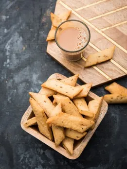 Diwali Farsan Methi shakkarpara