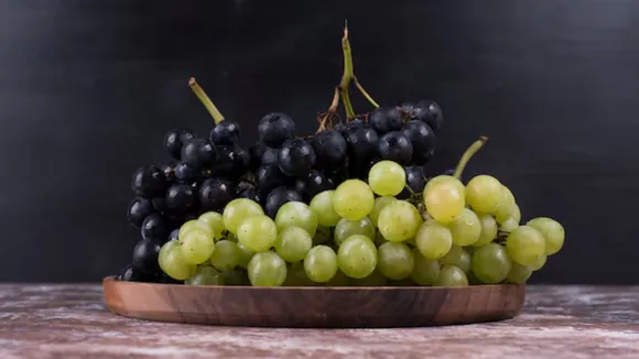fruits | grapes
