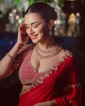 Avneet Kaur Fashion In gujarati