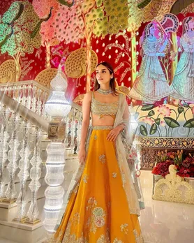 Manushi Chhillar Trending fashion