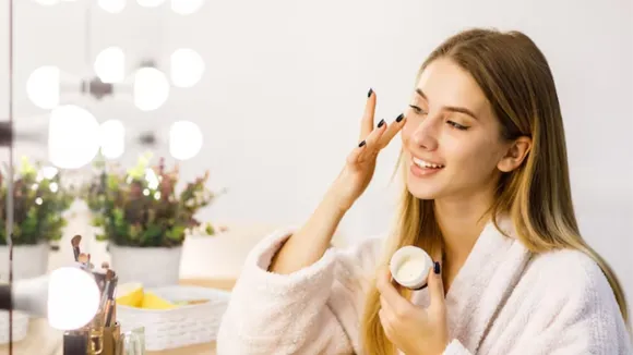 Winter Skincare Tips In Gujarati