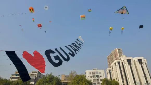 where to get kites in Ahmedabad, ગુજરાતમાં પતંગ બજાર કયાં છે