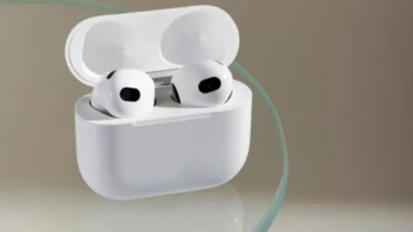 Earphones, AirPods and Earbuds