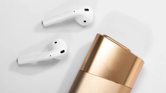 Earbuds, AirPods