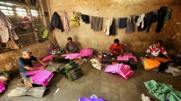 Gujarat kite market, kite price and value,