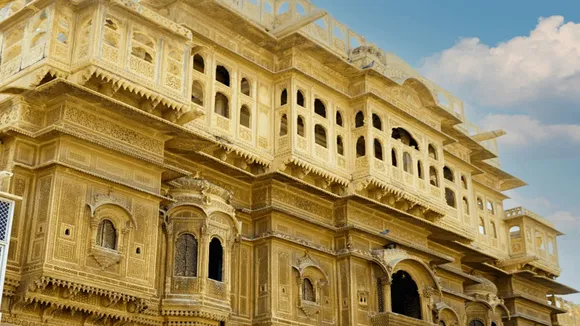 Jaisalmer | Jaisalmer fort | Jaisalmer golden city | Jaisalmer Travel Guide | famous tourist places In Jaisalmer | Best tourist places In rajasthan | rajasthan | rajasthan tourism | NATHMAL JI KI HAVELI | GADISAR LAKE | Jaisalmer DESERT NATIONAL PARK | જેસલમેર પ્રવાસ
