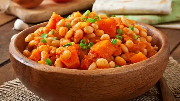 (Photo: Pexels) Prayagraj Famous Foods, Prayagraj, What is the Specialty of Prayagraj,