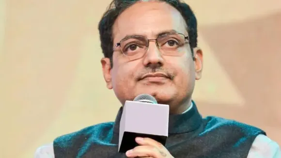 (Photo: Vikas Divyakirti/Insta)