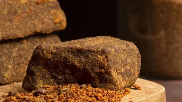 jaggery benefits