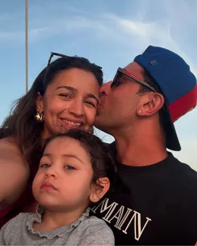Alia bhatt family photo