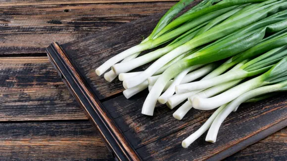 Green Onions | Green Onions Benefits | spring onion benefits | helath tips of Green Onions | Green Onions recipe | how to use Green Onions