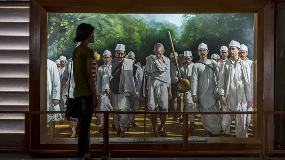 Kocharab Ashram | Sabarmati Ashram | Dandi Kutir Museum, Gujarat Vidyapeeth | Gandhi ashram | Gandhi Circuit | Mahatma Gandhi | Best Places Visit In Ahmedabad On Republic Day 2025