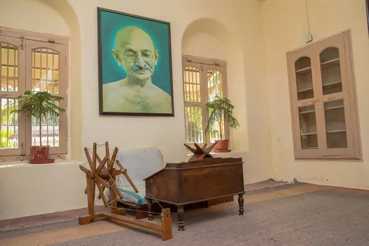 Kocharab Ashram | Sabarmati Ashram | Dandi Kutir Museum, Gujarat Vidyapeeth | Gandhi ashram | Gandhi Circuit | Mahatma Gandhi | Best Places Visit In Ahmedabad On Republic Day 2025