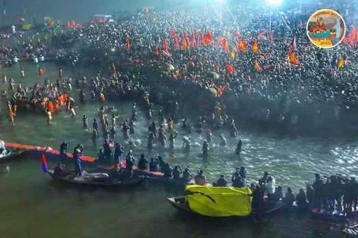 Maha kumbh 2025 | Maha kumbh Mela 2025 | Maha kumbh Mela Photo | Maha kumbh Mela 2025 Photo | Maha kumbh 2025 | Prayagraj Maha kumbh 2025 | Naga Sadhu In Maha kumbh 2025