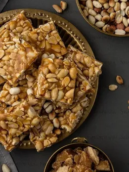 til sing chikki recipe | til sing chikki recipe In gujarati | sesame chikki recipe | uttarayan special food recipe | uttarayan special food name list | til chikki recipe | sing chikki recipe