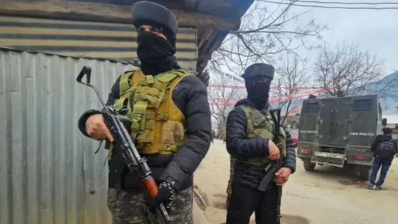 Kashmir Police , killed retired soldier,