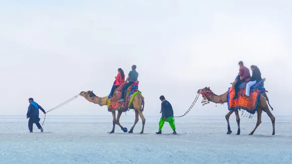 Kutch Rann Utsav | Kutch Rann Utsav last date | Kutch Rann Utsav 2025 | Kutch Rann Utsav 2024 | Kutch Rann Utsav Tour | Kutch Rann Utsav 2024 | best Tourist places in kutch | best Tourist places in Gujarat | gujarat tourism places | Kutch White Desert | કચ્છ રણોત્સવ | કચ્છ રણોત્સવ મુખ્ય આકર્ષણ, કચ્છ રણોત્સવ 2025