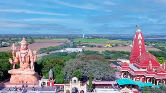 Spiritual pilgrimage, Sacred temples of Shiva, Somnath Jyotirlinga,