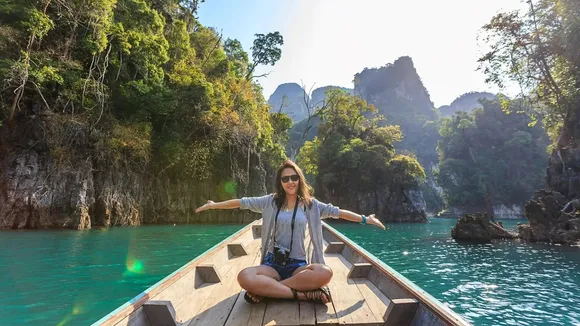 solo female travel, travel