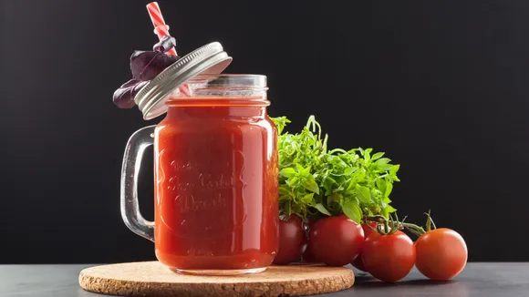 what happens to your body if you drink tomato juice for a week