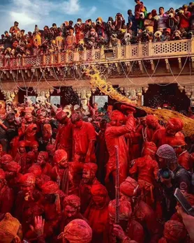 Holi 2025 | Holi celebration in barsana | barsana lathmar holi | barsana laddu mar holi | holi celebration in mathura | holi celebration in vrindavan | holi dhuleti 2025