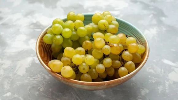 Grapes | Fruits | Fruits Dishes | Summer Fruits Dishes | Best Fruits for Summer | Summer Diet tips