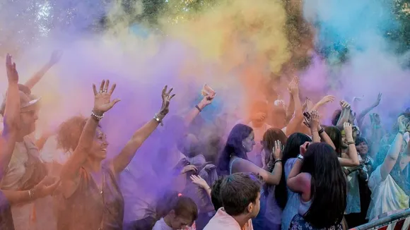 Holi Skin Care Tips | Holi 2025 | Skin Care After holi playing | Holi Tips