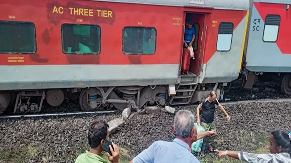 Bengaluru - Kamakhya AC Express Train
