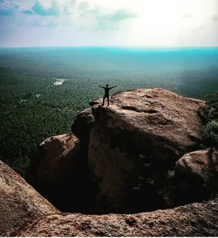 Mccluskieganj | Mccluskieganj Mini London of india | india's mini London | Mccluskieganj famous for | Mccluskieganj tourism | Mccluskieganj Hotels | Mccluskieganj history | Mccluskieganj photos | McCluskieganj snowfall | famous tourist places in Jharkhand | anglo indian mccluskieganj | ભારતનું મિની લંડન | મેકક્લુસ્કીગંજ