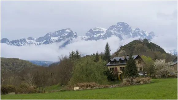 Places worth visiting in India like abroad