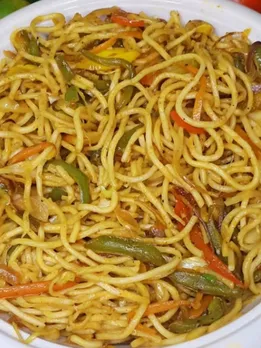 Veg Hakka Noodles Recipe, Veg Hakka Noodles