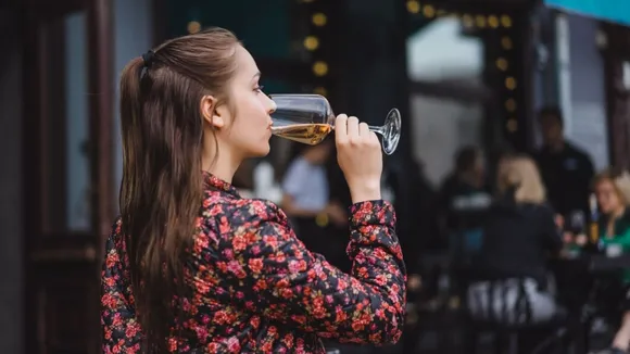 Women Drink Alcohol In India | Alcohol Consumption In India | Alcohol Drink