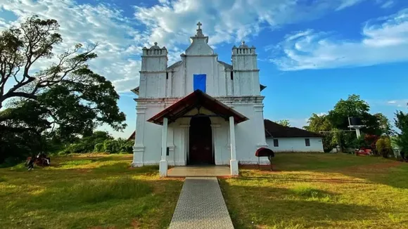 india haunted tourist places | Most Haunted Places In India | bhangarh Fort | Kuldhara Village | National Library | Charleville Mansion Shimla | Three Kings Church Goa