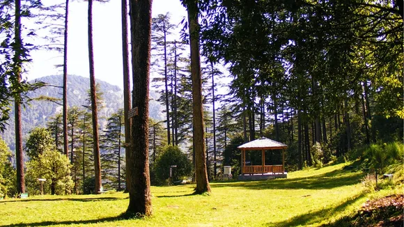 June travel destination, travel tips