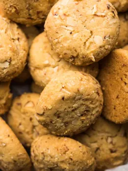 bakery style Nankhatai recipe in gujarati