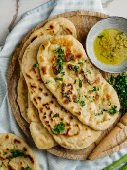 bataka na Kulcha recipe