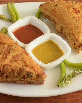 bread pakoda