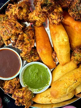 pokora recipe | pokoda recipe | bhajiya banavani rit | bhajiya banavani recipe | monsoon pakora recipe | monsoon special food