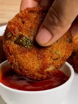 Poha Pakoda Recipe | Poha Pakoda Recipe In Gujarati | Poha Pakora Recipe | Poha bhajiya Recipe | monsoon Pakora Recipe | પૌવા પકોડા રેસીપી | પૌવાના ભજીયા બનાવવાની રીત